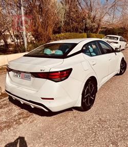 نيسان سنترا